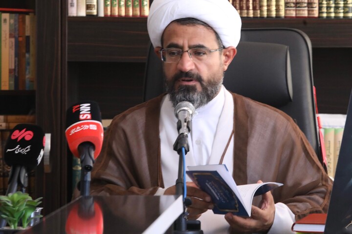 تصاویر/ نشست خبری مدیر حوزه‌ علمیه چهارمحال و بختیاری