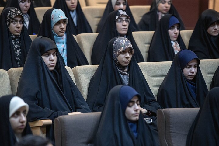 تصاویر/ حضور طحان‌نظیف در چهل و سومین نشست پایانی دوره اتحادیه دفتر تحکیم وحدت
