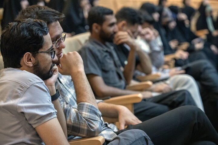 تصاویر/ حضور طحان‌نظیف در چهل و سومین نشست پایانی دوره اتحادیه دفتر تحکیم وحدت
