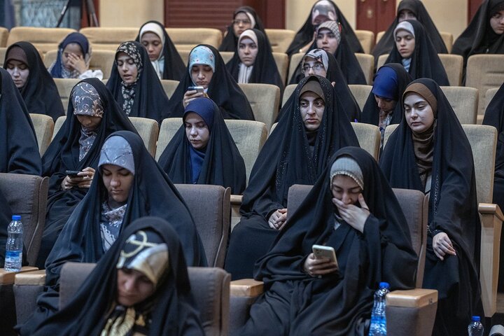 تصاویر/ حضور طحان‌نظیف در چهل و سومین نشست پایانی دوره اتحادیه دفتر تحکیم وحدت