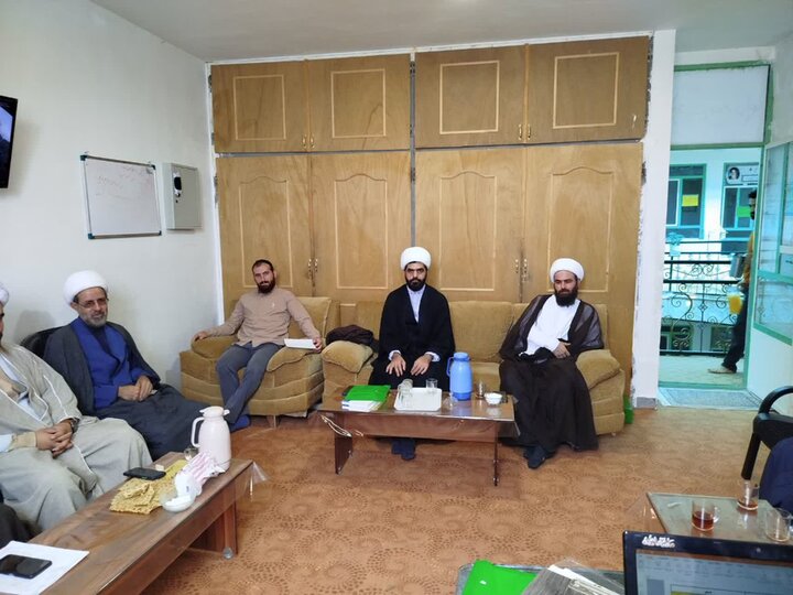 تصاویر/جلسه بررسی فعالیت های تهذیبی و علمی پژوهشی مدرسه علمیه نورآباد