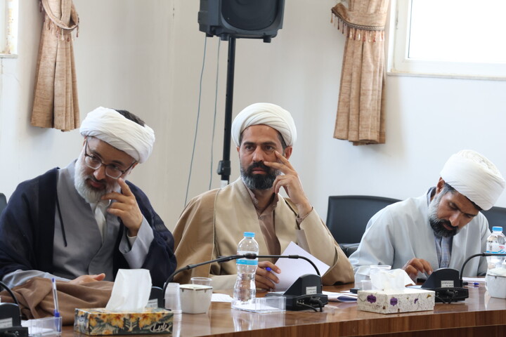 تصاویر| اجلاسیه اساتید و مدرسین دروس اخلاق حوزه علمیه خراسان جنوبی