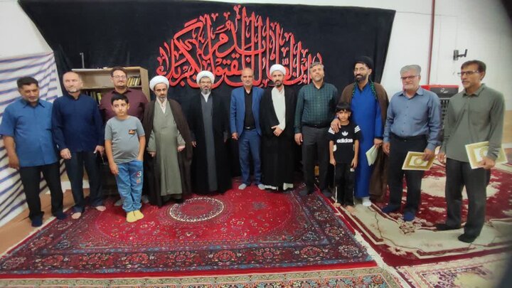 تصاویر/ اهدای احکام هيئت امنای مسجد محمد رسول الله(ص) الیگودرز با حضور امام جمعه و اعضای قرارگاه پشتیبانی مساجد الیگودرز