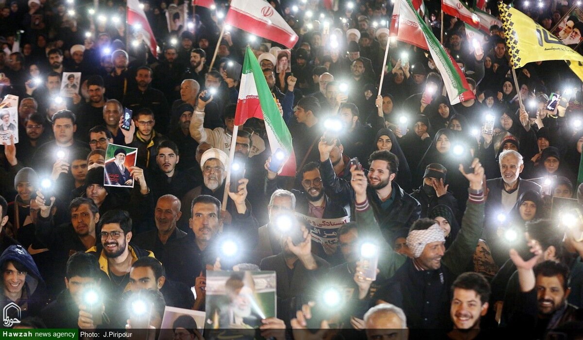 غروب ظالمان و طلوع ملت‌ها؛ وعده «ذَرنی»