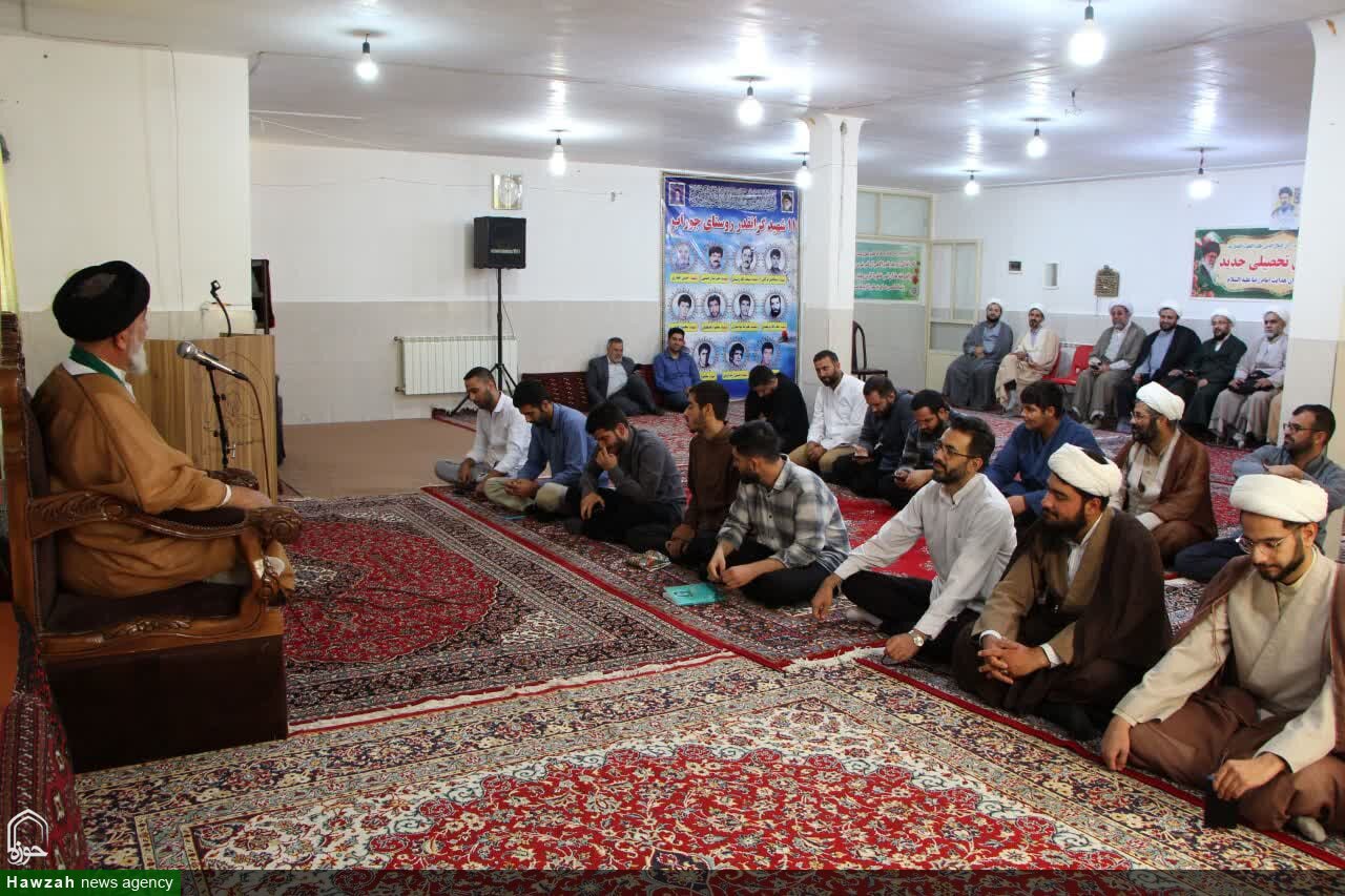تصاویر / افتتاحیه سال تحصیلی مدرسه علمیه سفیران ملایر