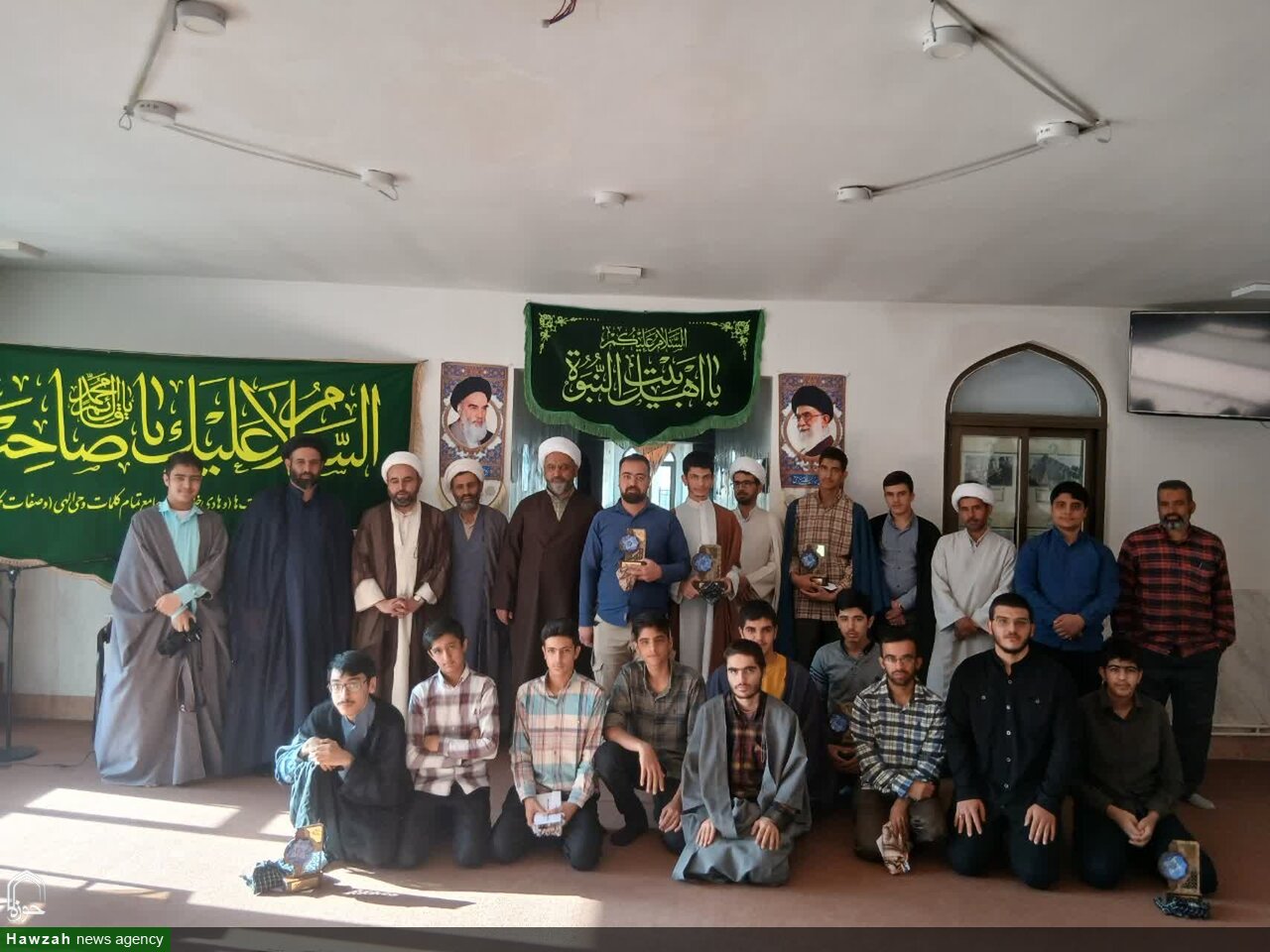 مدرسه علمیه مکتب اهل بیت (ع) تیران؛ از تربیت طلاب متخصص تا راهاندازی مدرسه حکمت پویا