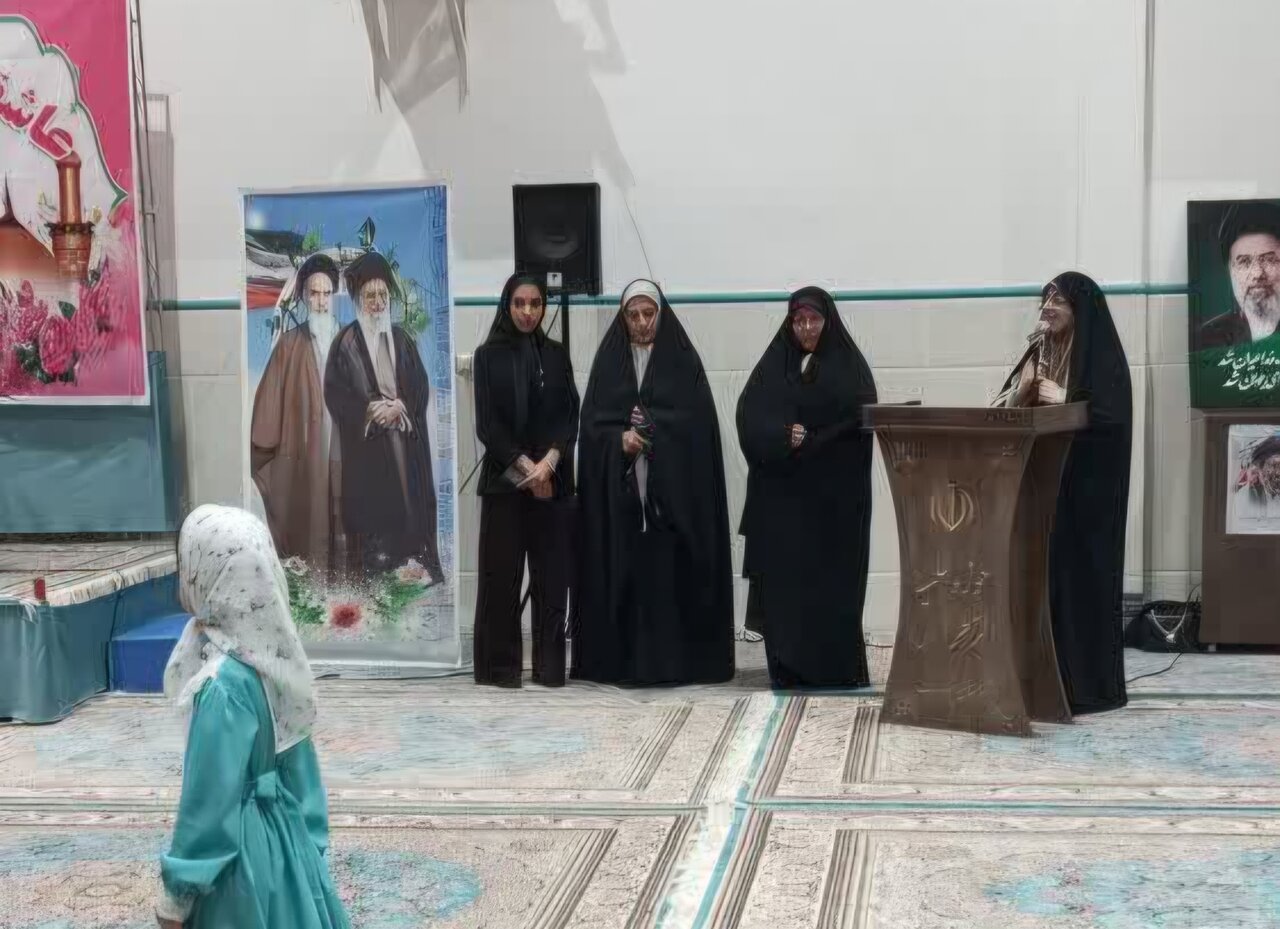 مراسم جشن میلاد پیامبر در مدرسه علمیه الزهرا شهربابک