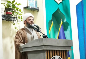 نقش بی‌بدیل بانوان در عرصه روایت‌گری/ باید به یک «امت مبعوث» و «زیست جهادی» برسیم
