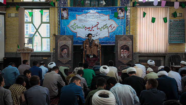 تصاویر/افتتاحیه سال تحصیلی ۱۴۰۵–۱۴۰۶ و اختتامیه دوازدهمین جشنواره علامه حلی حوزه علمیه همدان
