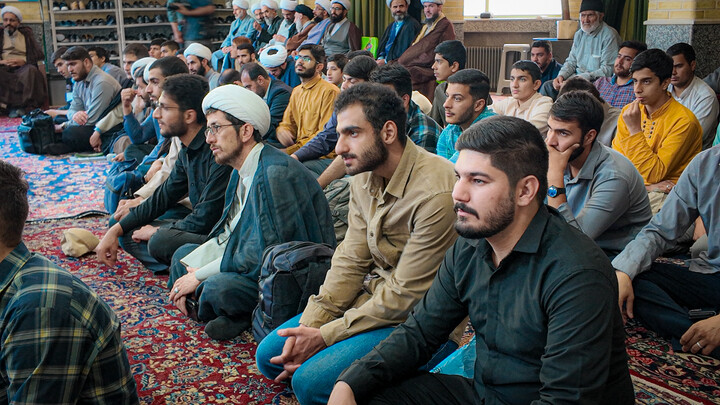 تصاویر/افتتاحیه سال تحصیلی ۱۴۰۵–۱۴۰۶ و اختتامیه دوازدهمین جشنواره علامه حلی حوزه علمیه همدان