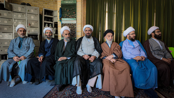 تصاویر/افتتاحیه سال تحصیلی ۱۴۰۵–۱۴۰۶ و اختتامیه دوازدهمین جشنواره علامه حلی حوزه علمیه همدان