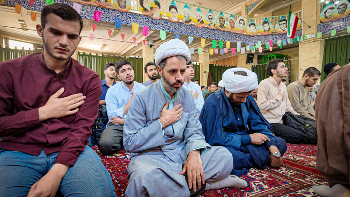 تصاویر/افتتاحیه سال تحصیلی ۱۴۰۵–۱۴۰۶ و اختتامیه دوازدهمین جشنواره علامه حلی حوزه علمیه همدان