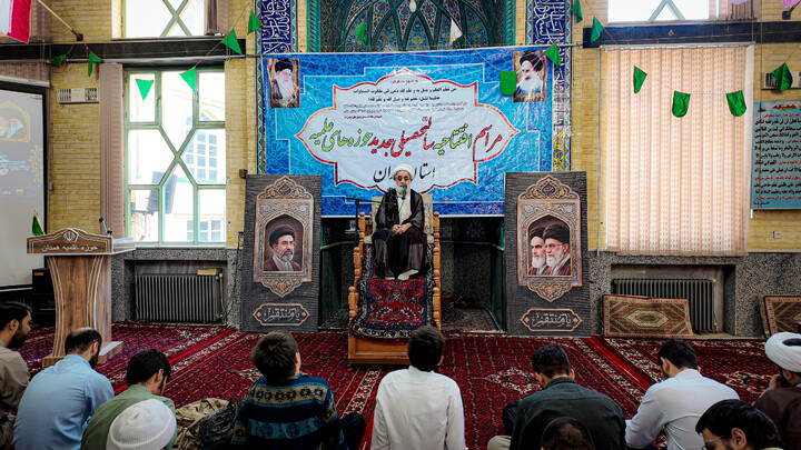 تصاویر/افتتاحیه سال تحصیلی ۱۴۰۵–۱۴۰۶ و اختتامیه دوازدهمین جشنواره علامه حلی حوزه علمیه همدان