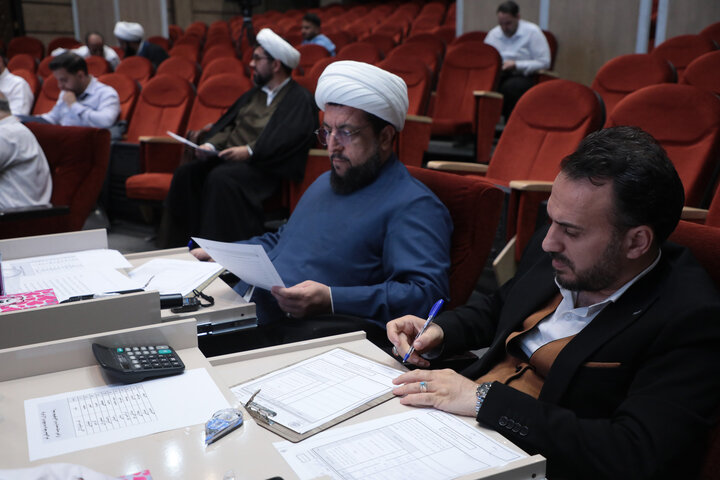 تصاویر / دومین روز رقابت برادران در چهل‌ونهمین دوره مسابقات سراسری قرآن کریم اوقاف استان قم