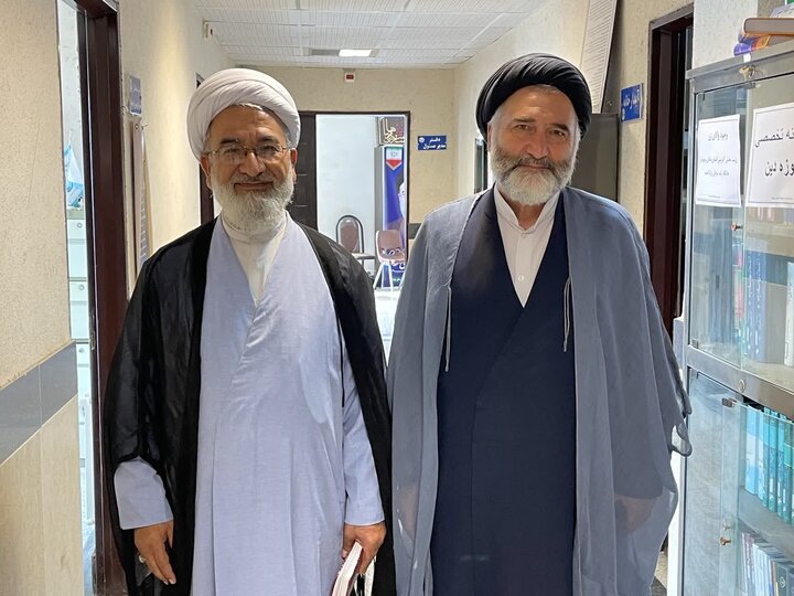 تصاویر/ تدریس امام جمعه نوشهر در پودمان معارف توحیدی