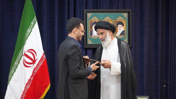 نشست معاونان فرهنگی و امور بانوان دفاتر ائمه جمعه خوزستان
