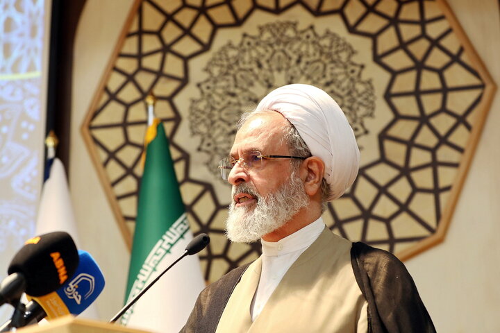 تصاویر/ آیین رونمایی از محصولات فناورانه علوم اسلامی موسسه علم، تمدن و عرفان