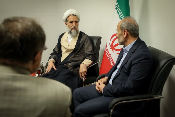 تصاویر  دیدار رئیس رسانه ملی با امام جمعه قزوین
