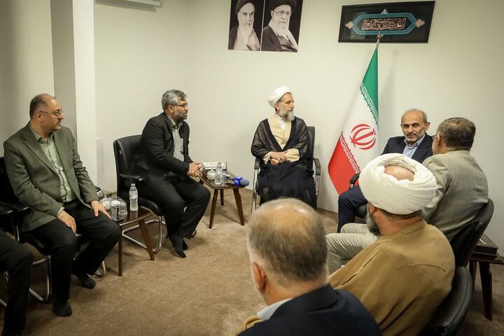 تصاویر  دیدار رئیس رسانه ملی با امام جمعه قزوین