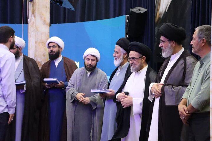 تصاویر/  آیین افتتاحیه و آغاز سال تحصیلی جدید مدرسه علمیه آیت‌الله مجتهدی