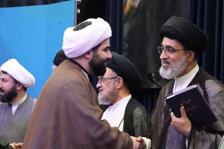 تصاویر/  آیین افتتاحیه و آغاز سال تحصیلی جدید مدرسه علمیه آیت‌الله مجتهدی