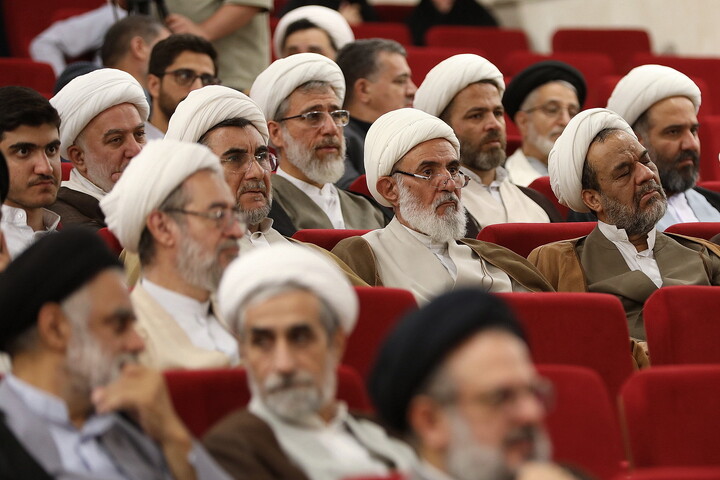 تصاویر/ آیین رونمایی از محصولات فناورانه علوم اسلامی موسسه علم، تمدن و عرفان