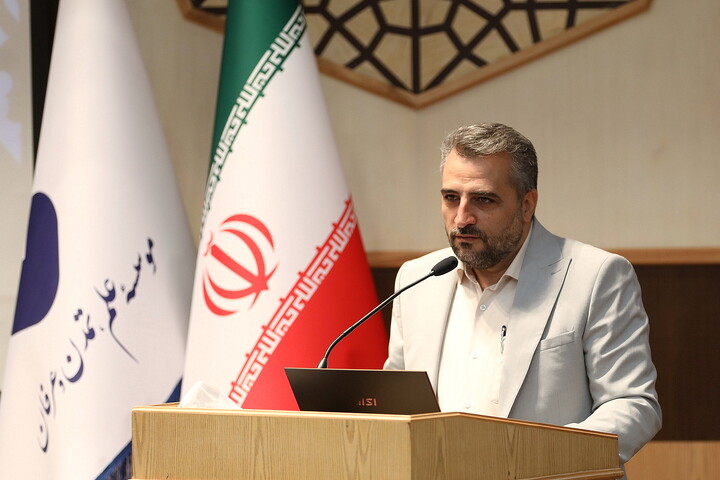 تصاویر/ آیین رونمایی از محصولات فناورانه علوم اسلامی موسسه علم، تمدن و عرفان