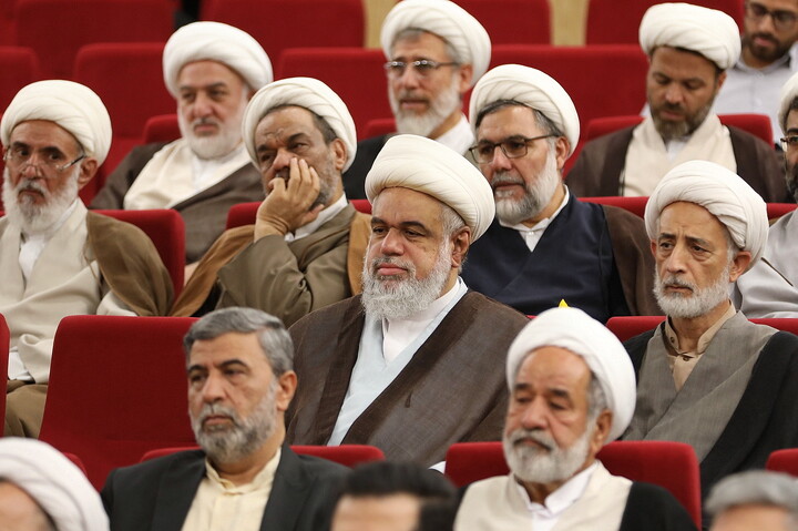 تصاویر/ آیین رونمایی از محصولات فناورانه علوم اسلامی موسسه علم، تمدن و عرفان