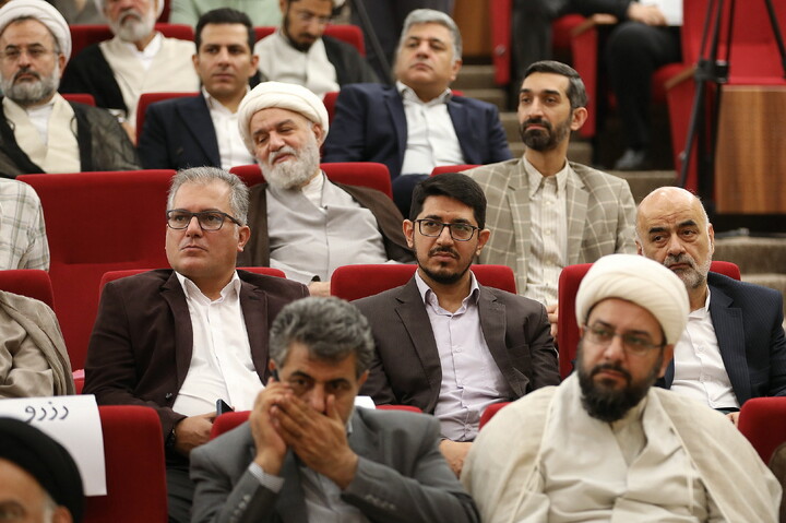 تصاویر/ آیین رونمایی از محصولات فناورانه علوم اسلامی موسسه علم، تمدن و عرفان