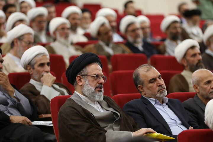 تصاویر/ آیین رونمایی از محصولات فناورانه علوم اسلامی موسسه علم، تمدن و عرفان