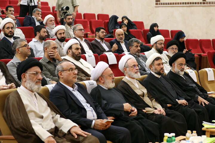 تصاویر/ آیین رونمایی از محصولات فناورانه علوم اسلامی موسسه علم، تمدن و عرفان