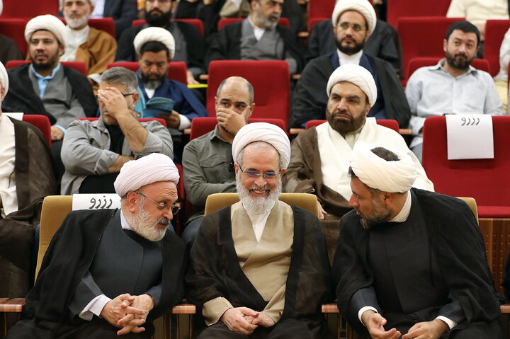 تصاویر/ آیین رونمایی از محصولات فناورانه علوم اسلامی موسسه علم، تمدن و عرفان