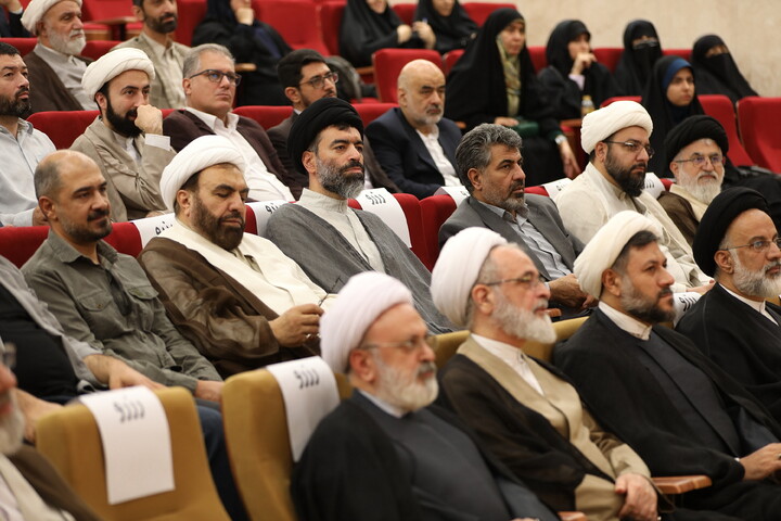 تصاویر/ آیین رونمایی از محصولات فناورانه علوم اسلامی موسسه علم، تمدن و عرفان