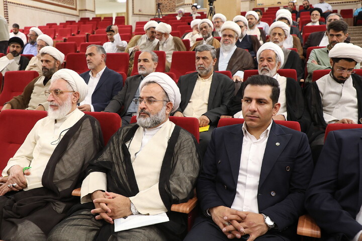 تصاویر/ آیین رونمایی از محصولات فناورانه علوم اسلامی موسسه علم، تمدن و عرفان