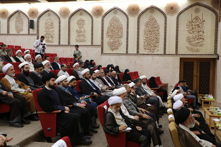 تصاویر/ آیین رونمایی از محصولات فناورانه علوم اسلامی موسسه علم، تمدن و عرفان