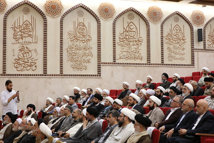 تصاویر/ آیین رونمایی از محصولات فناورانه علوم اسلامی موسسه علم، تمدن و عرفان
