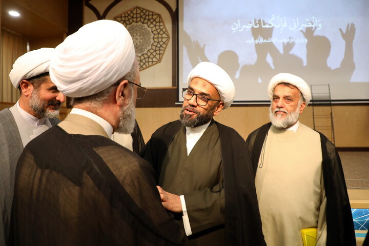 تصاویر/ آیین رونمایی از محصولات فناورانه علوم اسلامی موسسه علم، تمدن و عرفان