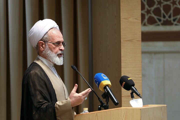 تصاویر/ آیین رونمایی از محصولات فناورانه علوم اسلامی موسسه علم، تمدن و عرفان