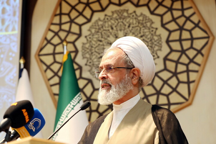 تصاویر/ آیین رونمایی از محصولات فناورانه علوم اسلامی موسسه علم، تمدن و عرفان