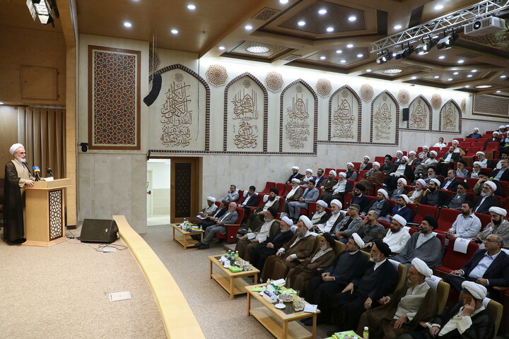 تصاویر/ آیین رونمایی از محصولات فناورانه علوم اسلامی موسسه علم، تمدن و عرفان