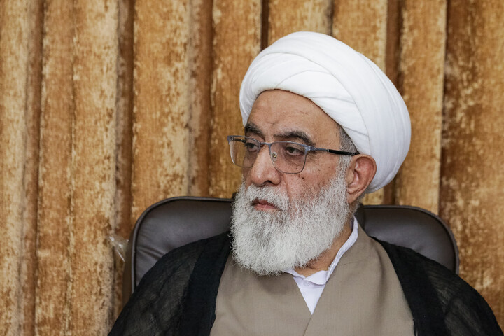 تصاویر/ دیدار علیرضا کاظمی وزیر آموزش و پرورش با آیت الله شب زنده دار