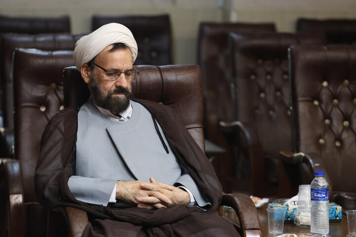 تصاویر /  دیدار مسئولان دفاتر نهاد نمایندگی مقام معظم رهبری در دانشگاه‌های همدان با امام جمعه همدان