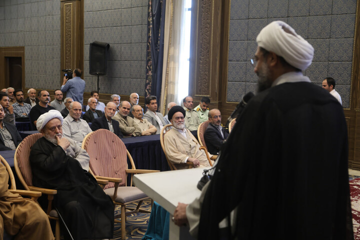 آیین پاسداشت حجت الاسلام والمسلمین حسین انصاریان در همدان
