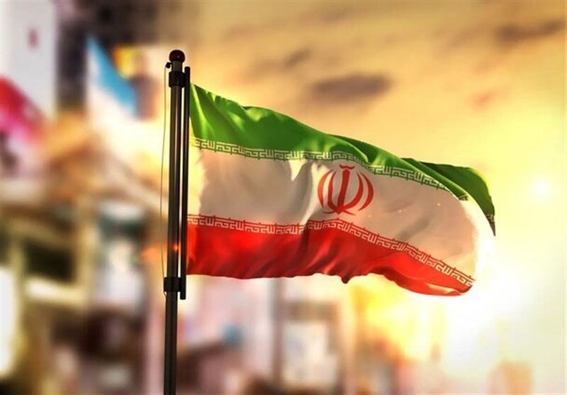 واکاوی گفتمان راهبردی رهبر شهید(قدس سره) با تأکید بر استقلال و هویت