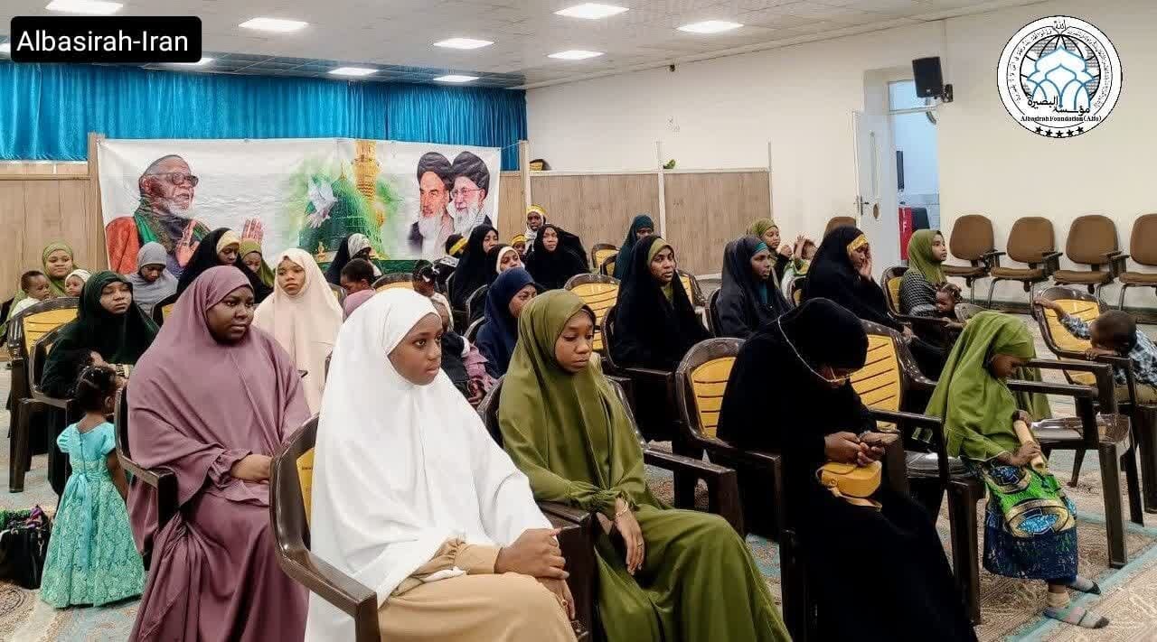 برگزاری باشکوه جشن میلاد پیامبر اکرم(ص) و امام جعفر صادق(ع) از سوی مرکز البصیره قم در مسجد جمکران