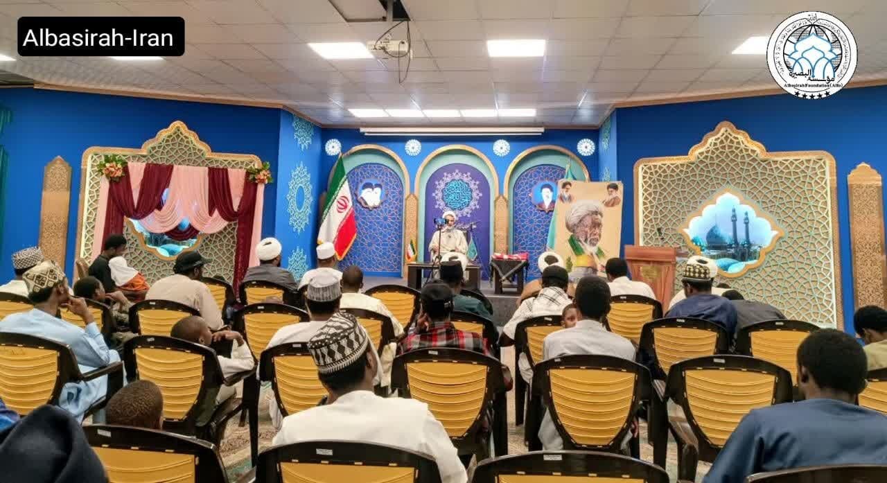 برگزاری باشکوه جشن میلاد پیامبر اکرم(ص) و امام جعفر صادق(ع) از سوی مرکز البصیره قم در مسجد جمکران