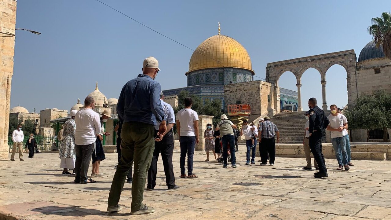 26 Aqsa raids, call to prayer banned 155 times at Ibrahimi Mosque in August