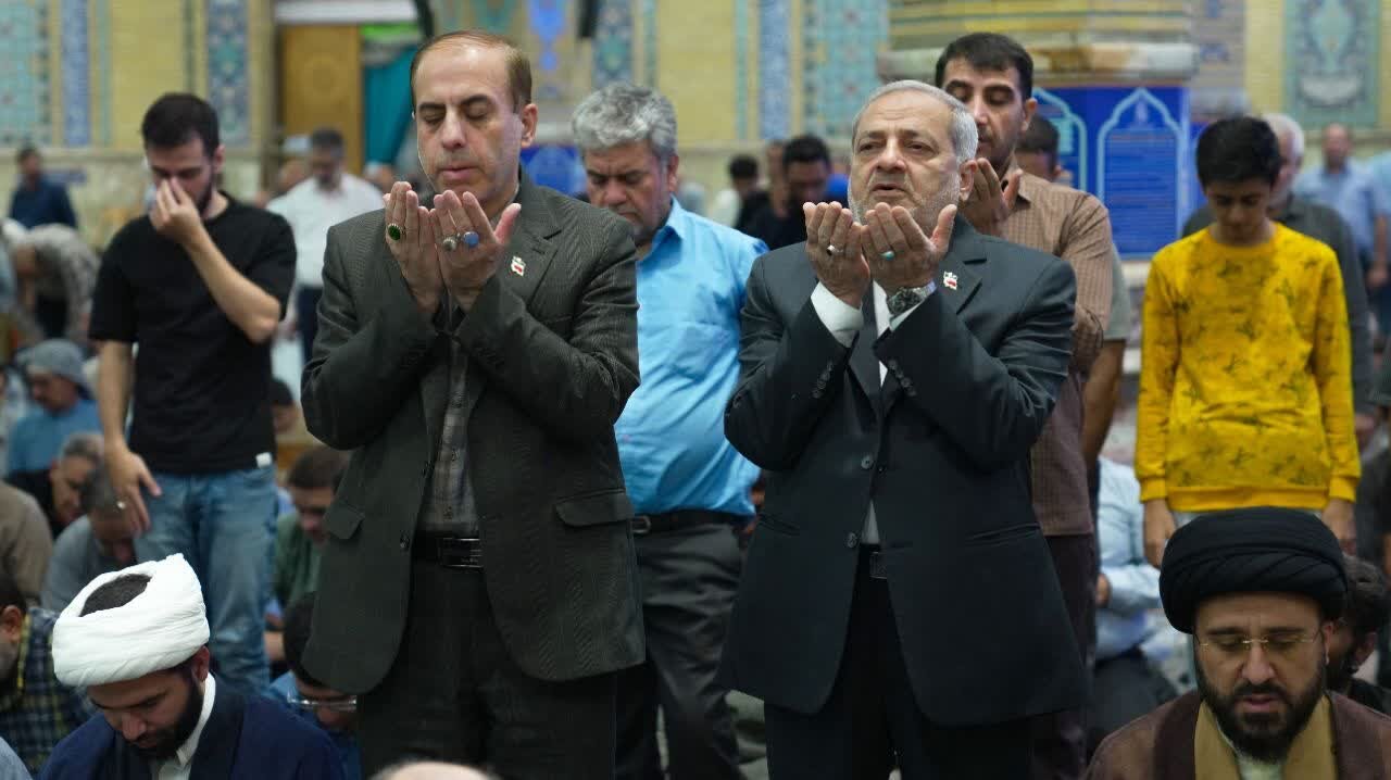 تشرف وزیر آموزش و پرورش به مسجد مقدس جمکران