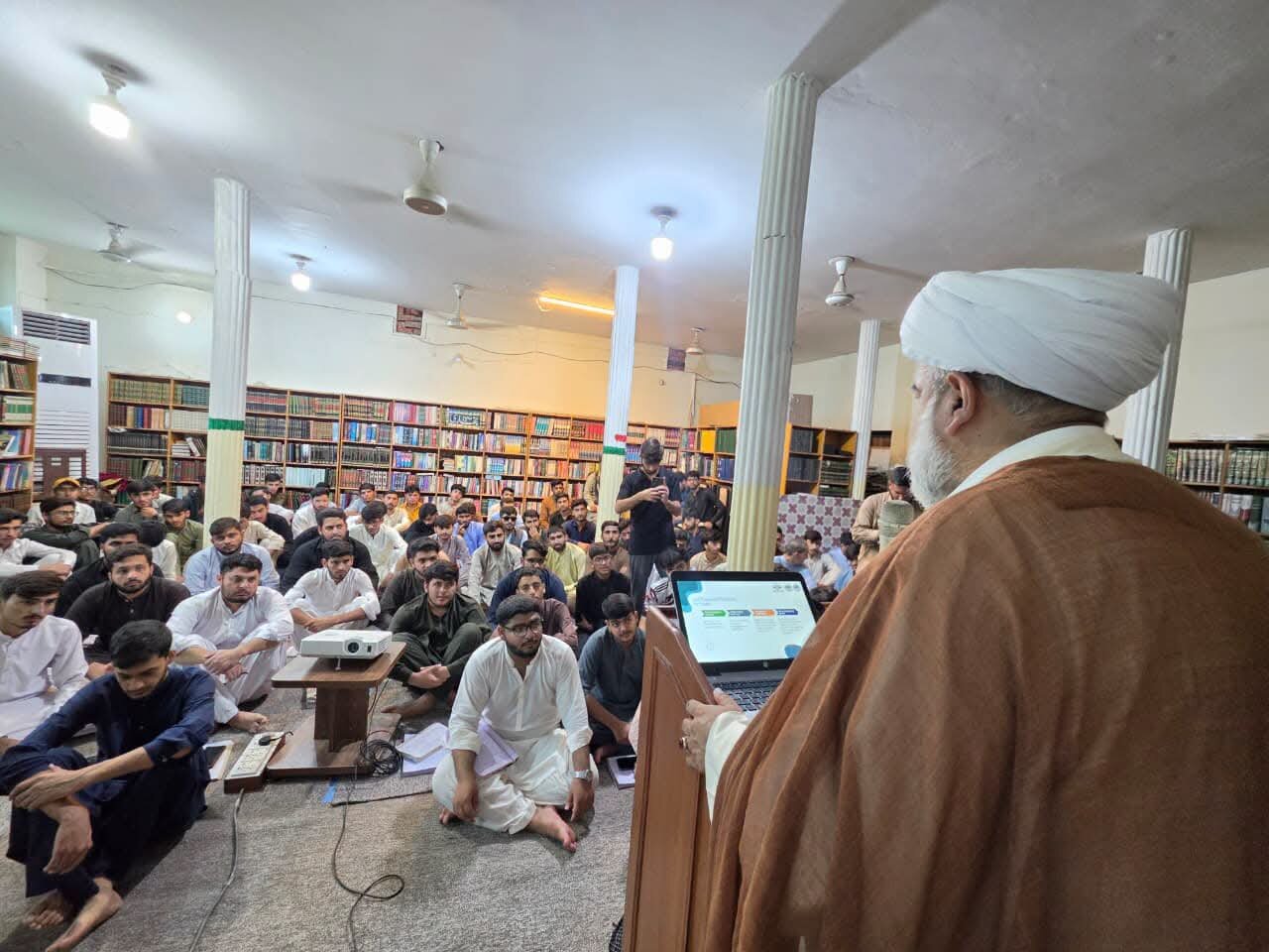 اسٹیٹ بینک آف پاکستان کی جانب سے مدرسہ الولایہ اسلام آباد میں اسلامی بینکاری کے عنوان پر سیشن کا انعقاد