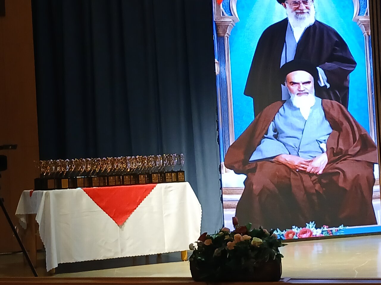 همایش ملی یاوران وقف در مشهدمقدس
